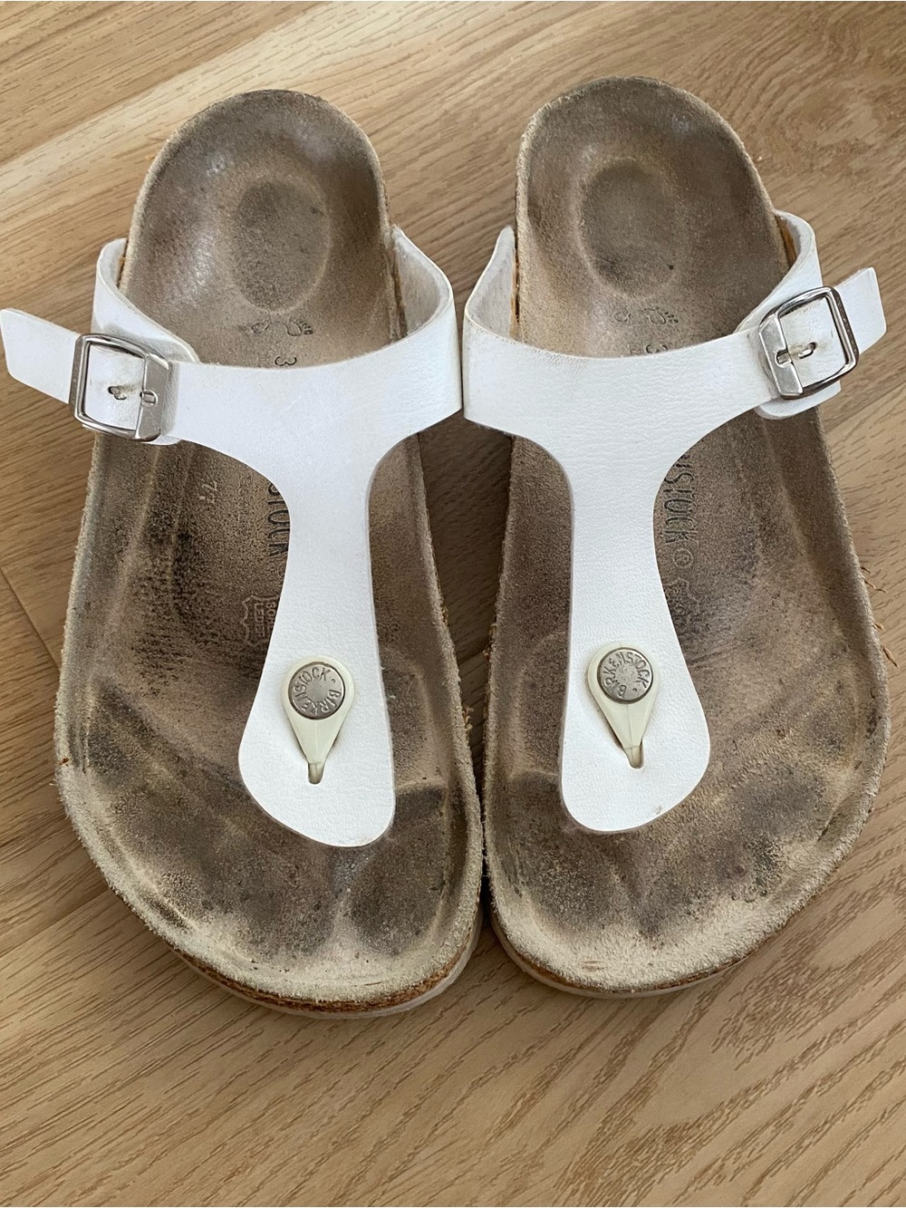 Birkenstock Gizeh White Sandals